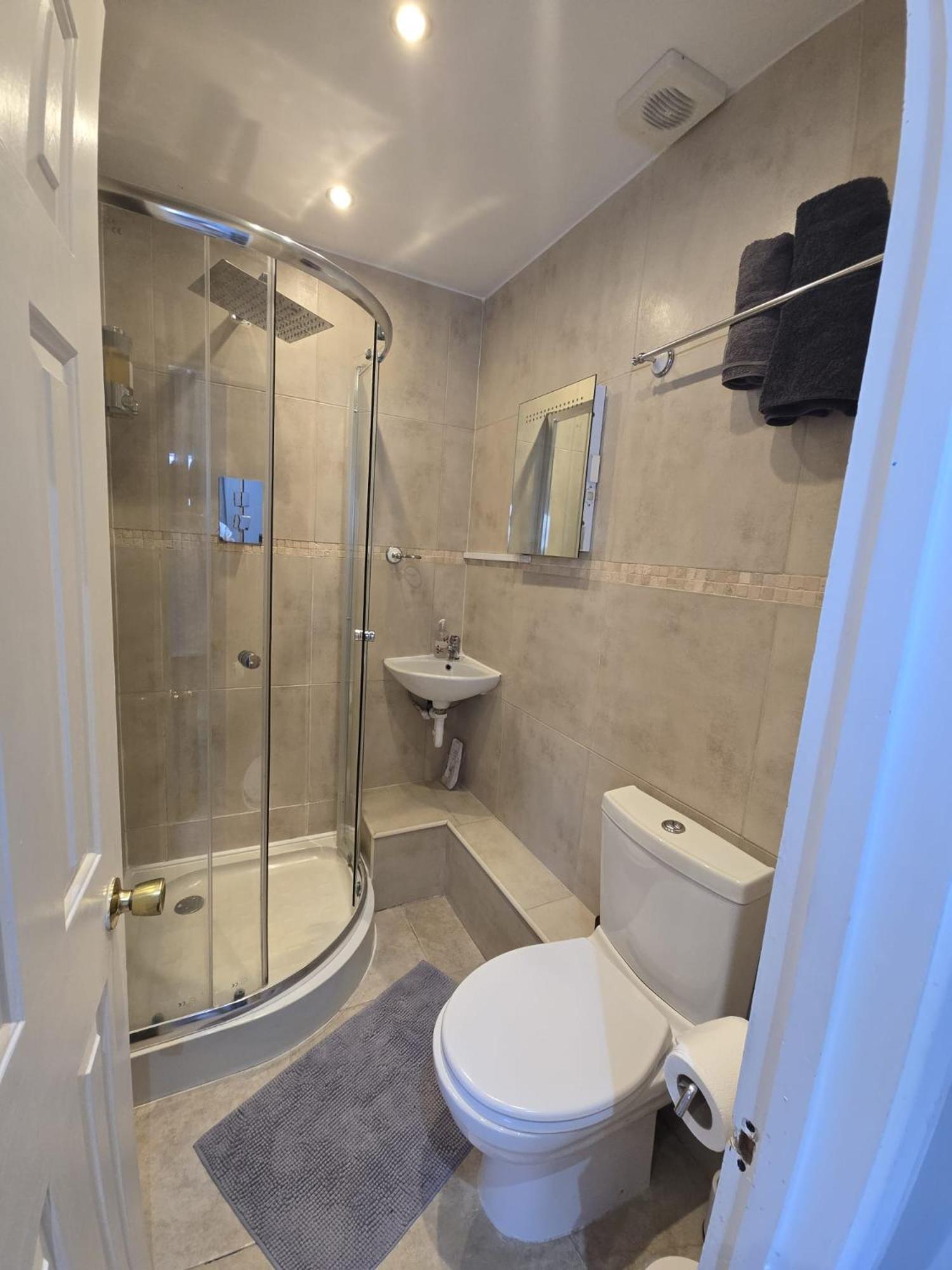 Glendevon House Hotel Бромлі Екстер'єр фото