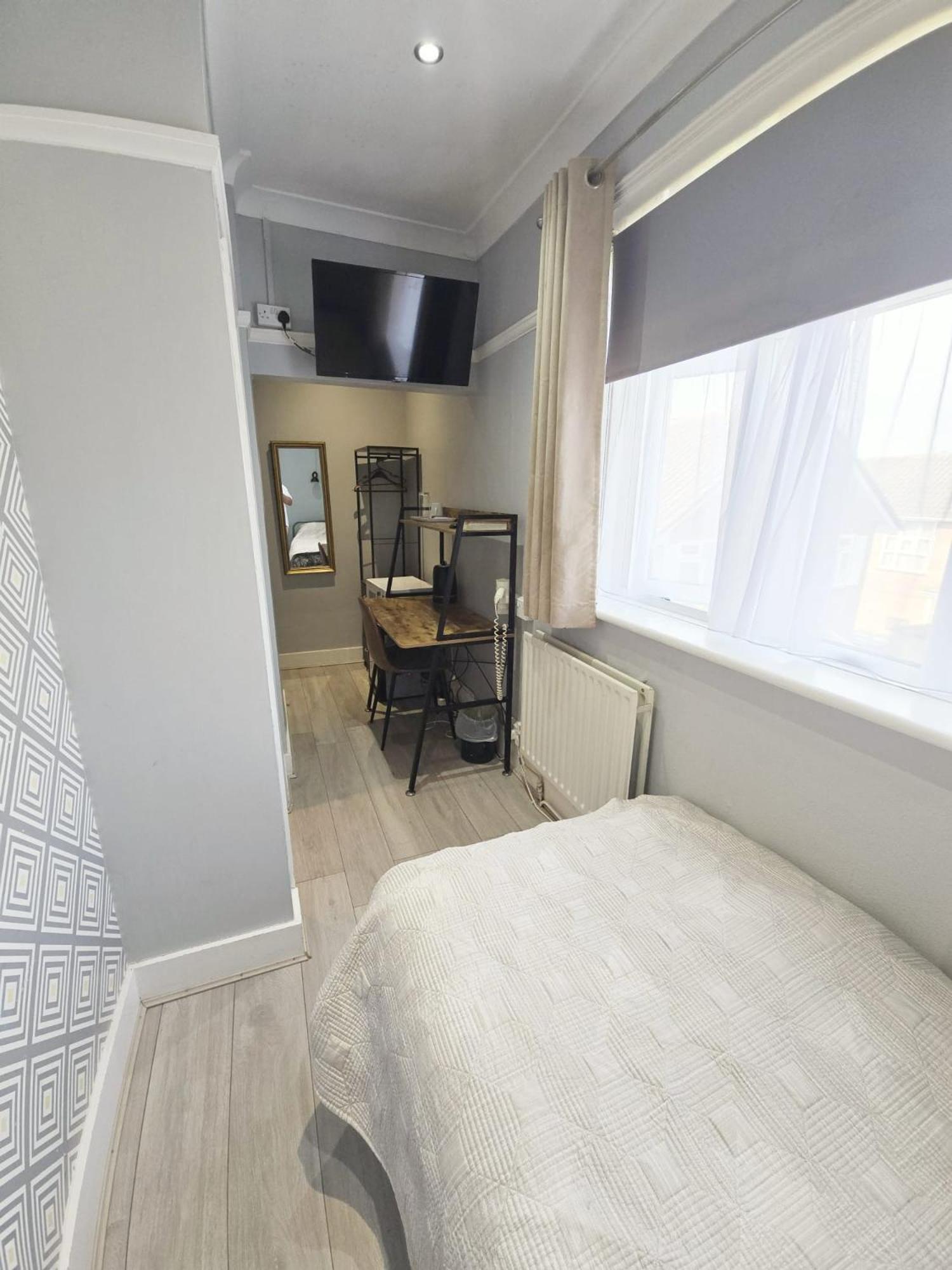 Glendevon House Hotel Бромлі Екстер'єр фото