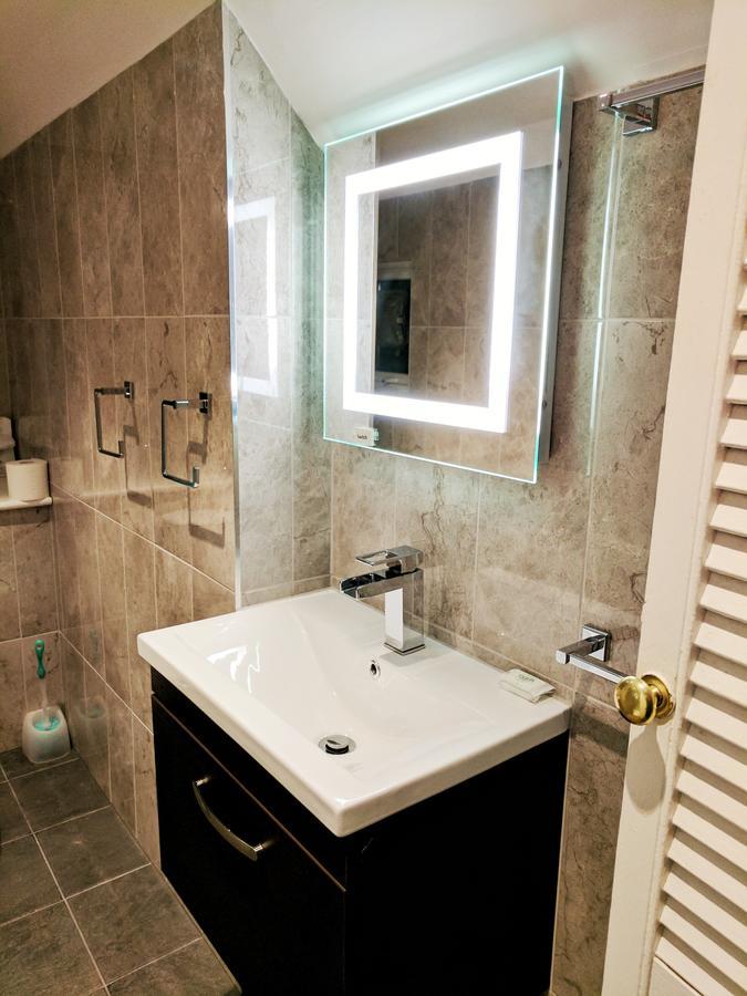Glendevon House Hotel Бромлі Екстер'єр фото