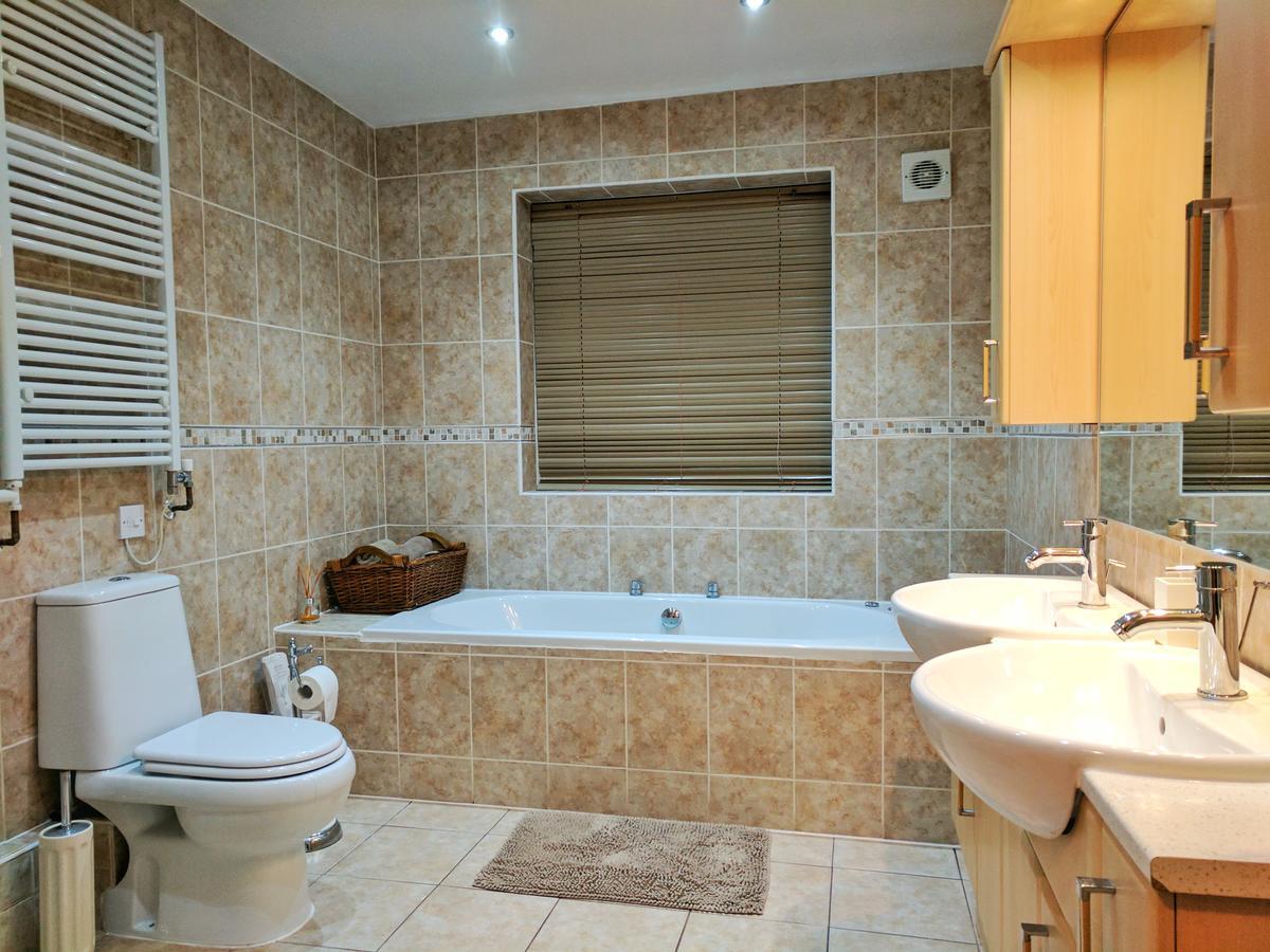 Glendevon House Hotel Бромлі Екстер'єр фото